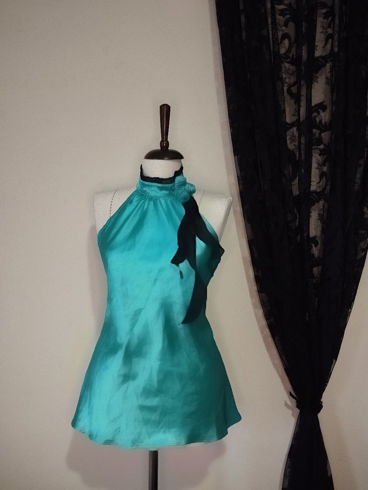 Camellia 2 Gotik Bluz - Görsel 2