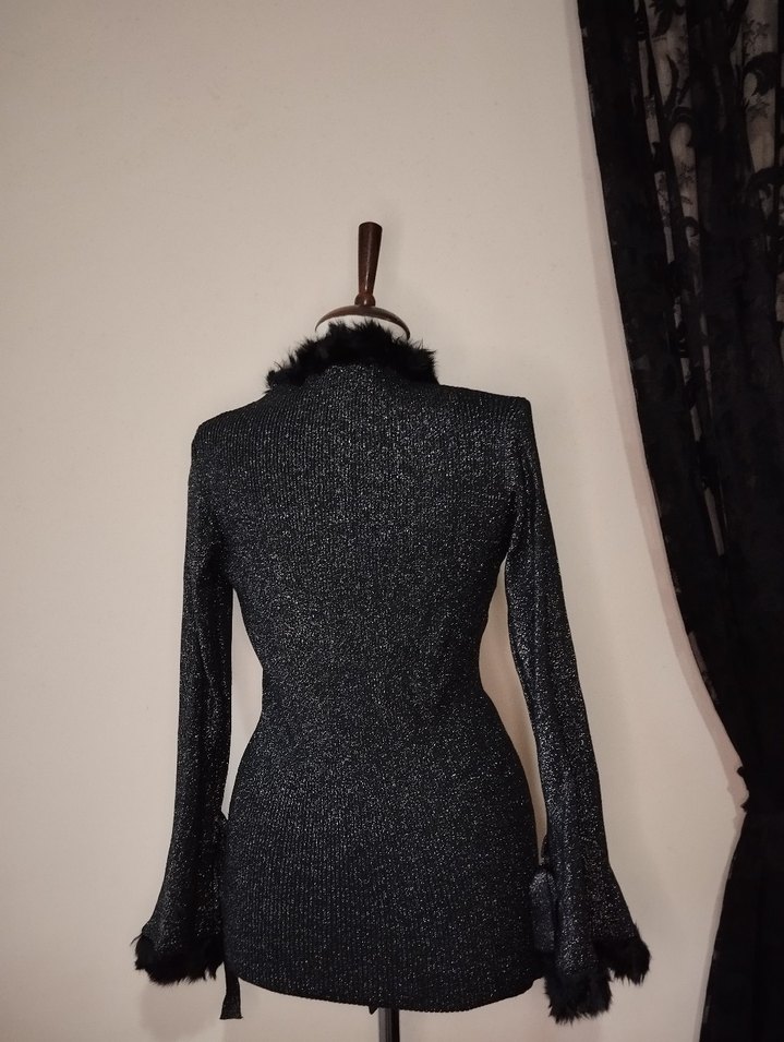 Noir Empress Parlak Gotik Bluz - Görsel 3