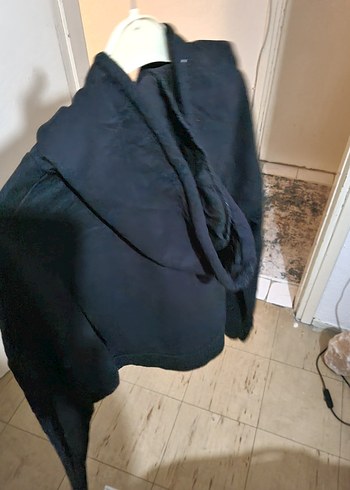 Siyah Kadın Kapüşonlu crop Sweatshirt - Görsel 3