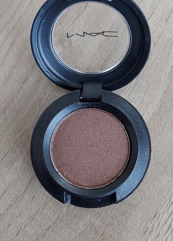 Mac far