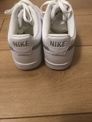 44 Beden Nike spor ayakkabı