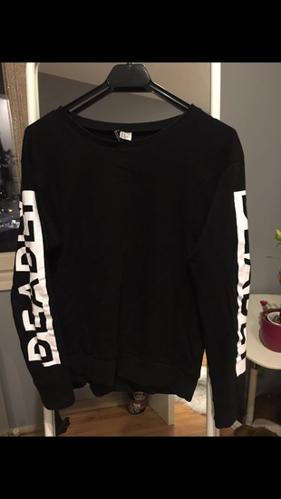 H&m Kollari baskili siyah sweatshirt 