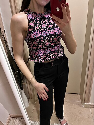 H&m, M medium beden, çiçekli, fırfır detay, kolsuz bluz