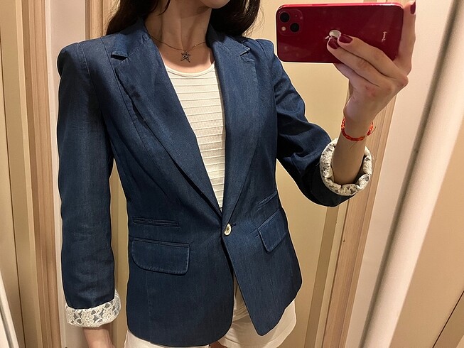 Astarlı, dantel detaylı, mavi blazer ceket