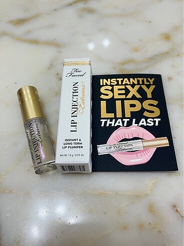 Too faced lip injection extreme