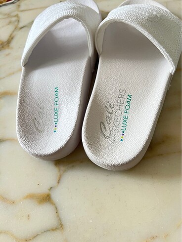 Skechers Skechers luxe foam terlik