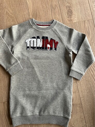 Tommy Hilfiger kalin pamuklu elbise 5-6 yas