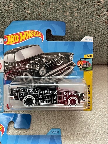 Beden Renk 5 ADET HOT WHEELS