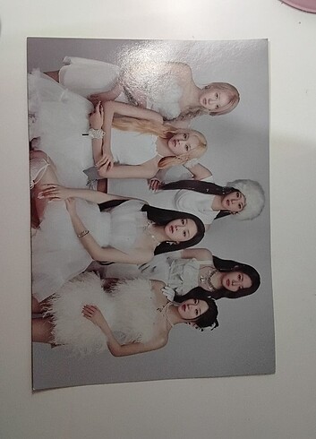 Babymonster karton poster