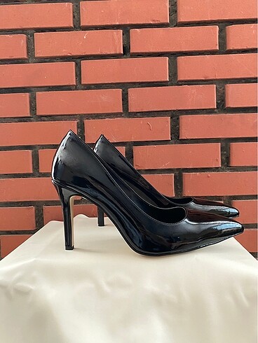 37 Beden siyah Renk Fabrika Siyah Rugan Stiletto