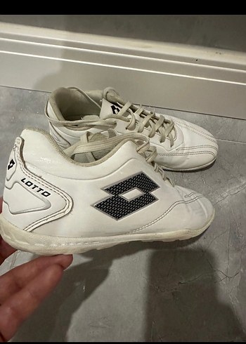 Beyaz Erkek Futbol Ayakkabısı - Görsel 2