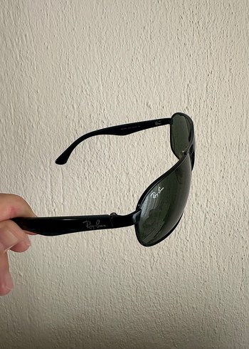 Ray-Ban Minimalist Siyah Erkek Güneş Gözlüğü - Görsel 3