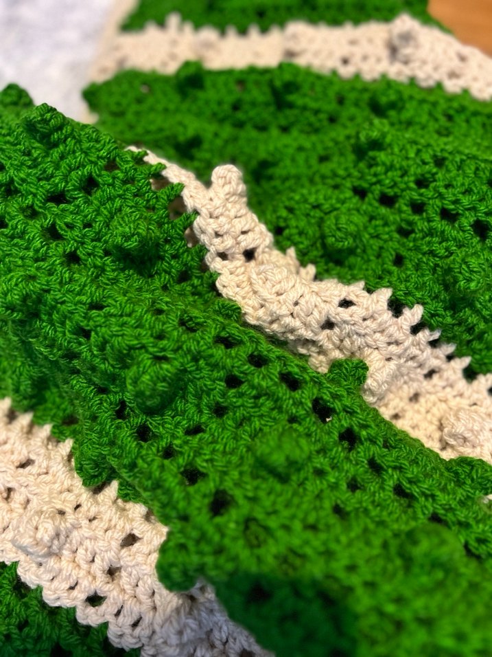 Yeşil Örgü Bebek Battaniyesi - Görsel 3