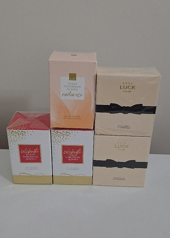 Avon Kadin Parfum Siklik Ve Zarafet