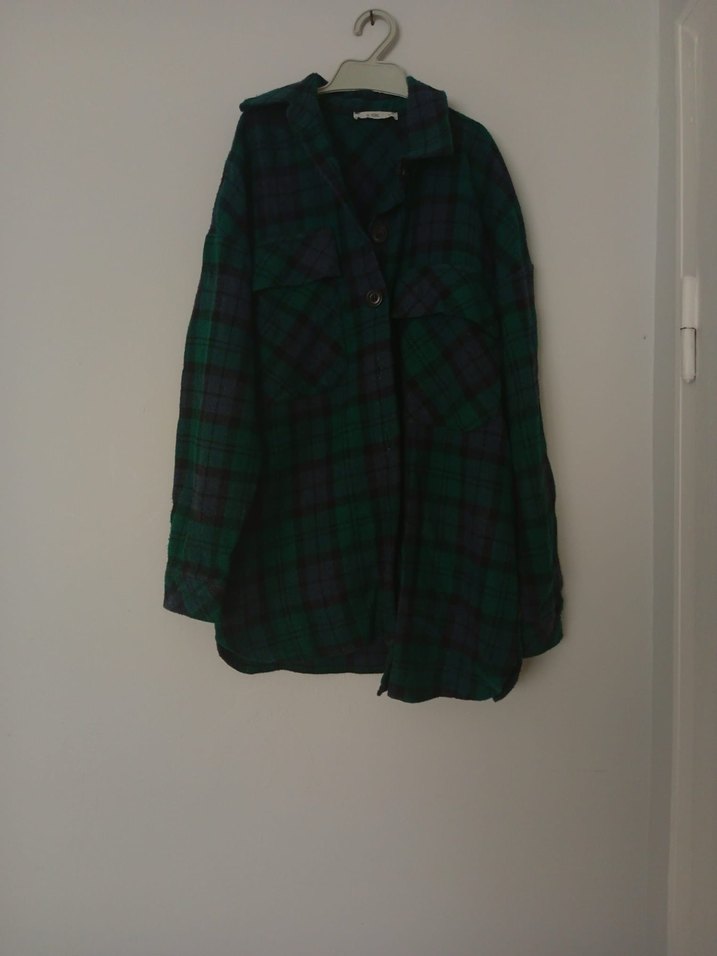 Düğmeli Yeşil Ekoseli Uzun Kollu Gömlek - Görsel 4