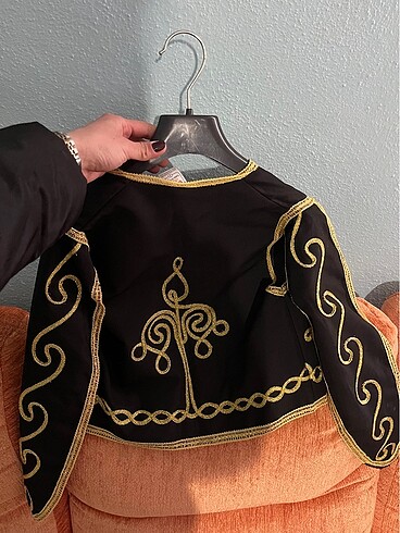 xs Beden siyah Renk 3 yaş folklor üstü