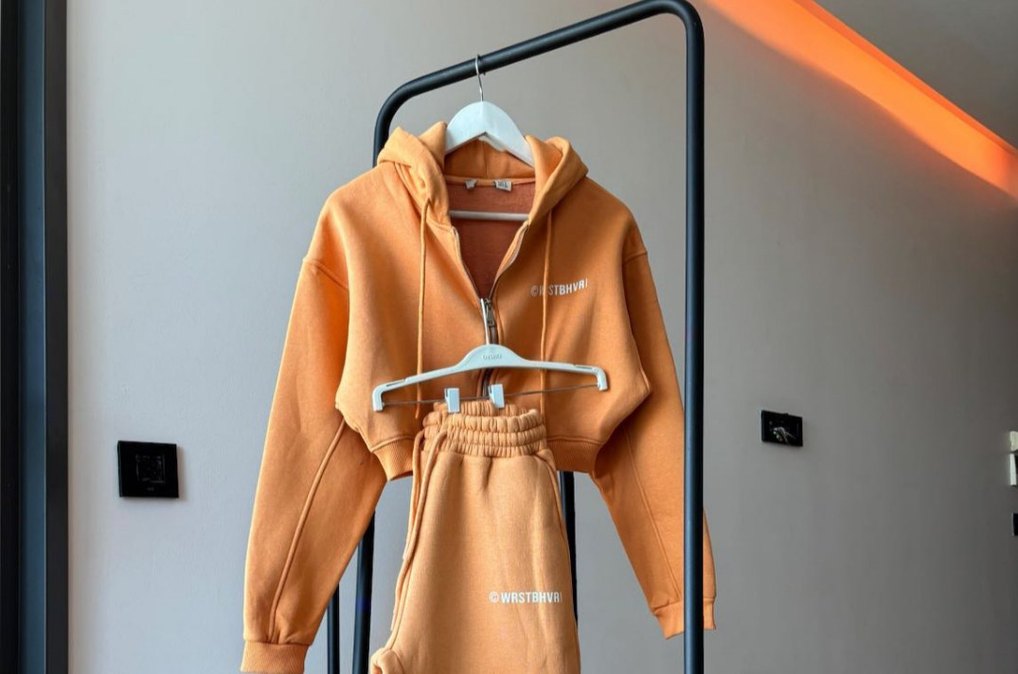 Kısa Fermuarlı Sweatshirt - Görsel 3