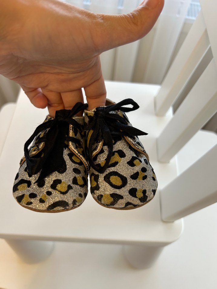 Gri Leopar Desenli İlk Adım Ayakkabısı - Görsel 5