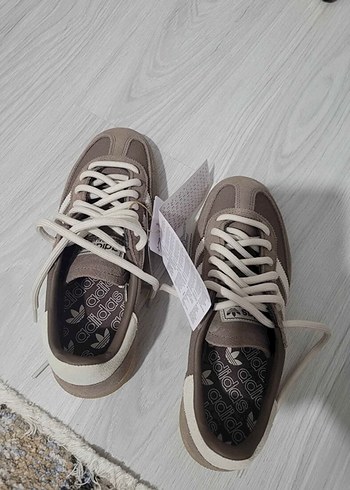 Adidas Kahverengi Dusuk Bilek Sneaker