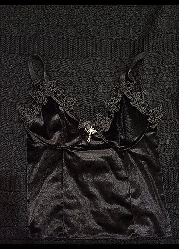 Gothic Askılı Crop