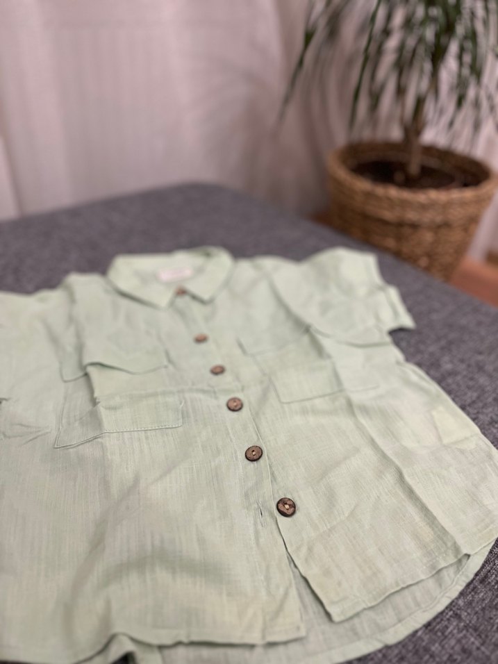 Kısa Kollu Düğmeli Keten Bej Gömlek - Görsel 2