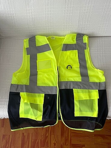 İş güvenliği fosforlu yelek