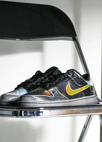 Men's Nike Dunk Low 'Be True to Your DNA 