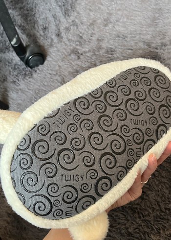 Kız Çocuk Beyaz Peluş Terlik - Görsel 3