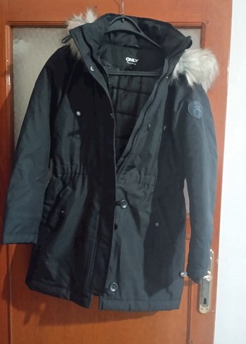 Kadın Gri Suni Kürklü Kışlık Mont - Görsel 2