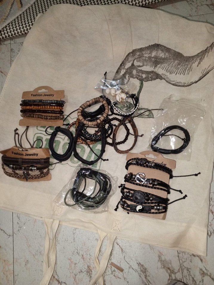 Uzun Beyaz Payetli Bohem Kadın Küpeler - Görsel 3