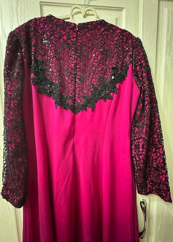 Uzun Kollu Pembe İşlemeli Abiye Elbise - Görsel 4