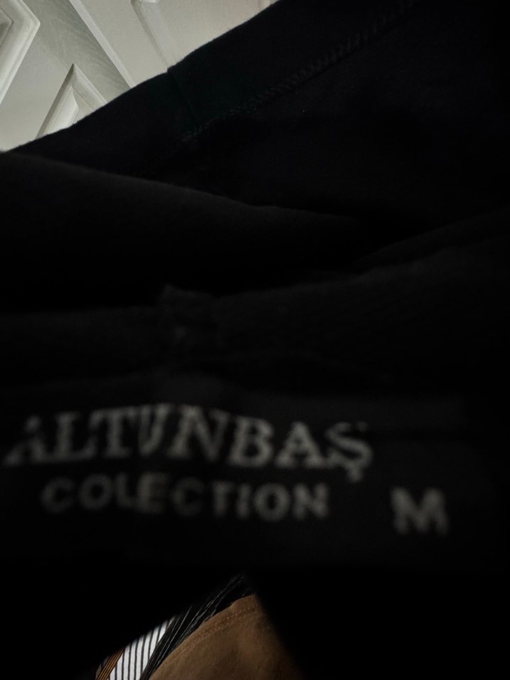 Kadın Siyah Kapüşonlu Uzun Sweatshirt - Görsel 4