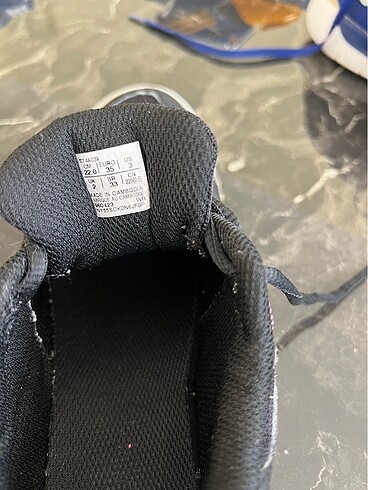 Asics ayakkabı