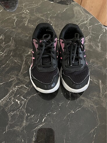 35 Beden Asics ayakkabı