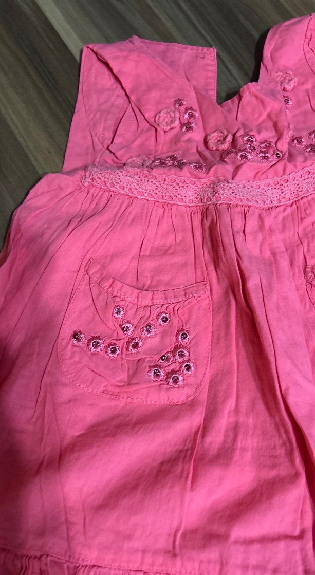 Kolsuz, Nakışlı, Fırfırlı Pembe Kız Elbisesi - Görsel 2