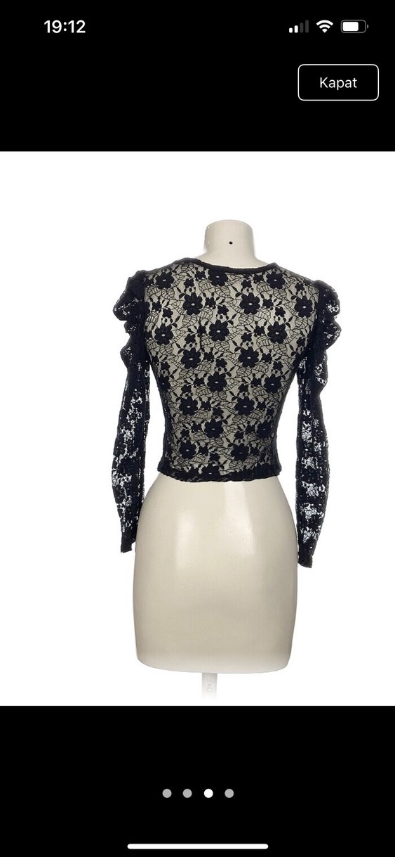 Dantel Detaylı Siyah Gotik Bluz - Görsel 3