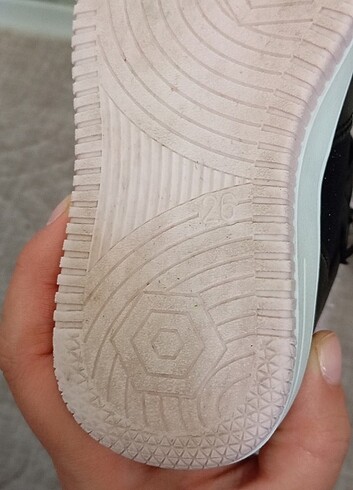 Yanları simli orijinal kız çocuk botu - Görsel 2