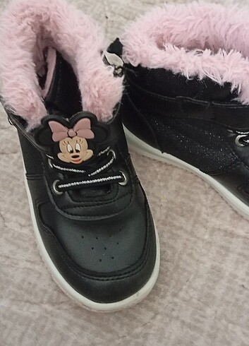 Yanları simli orijinal kız çocuk botu - Görsel 5
