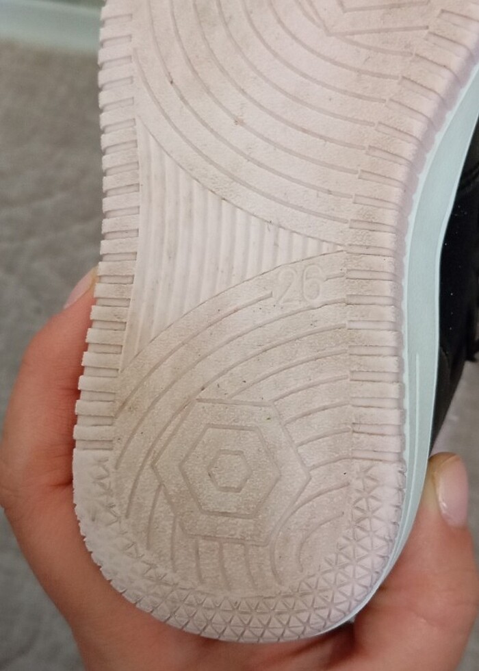 Yanları simli orijinal kız çocuk botu - Görsel 2