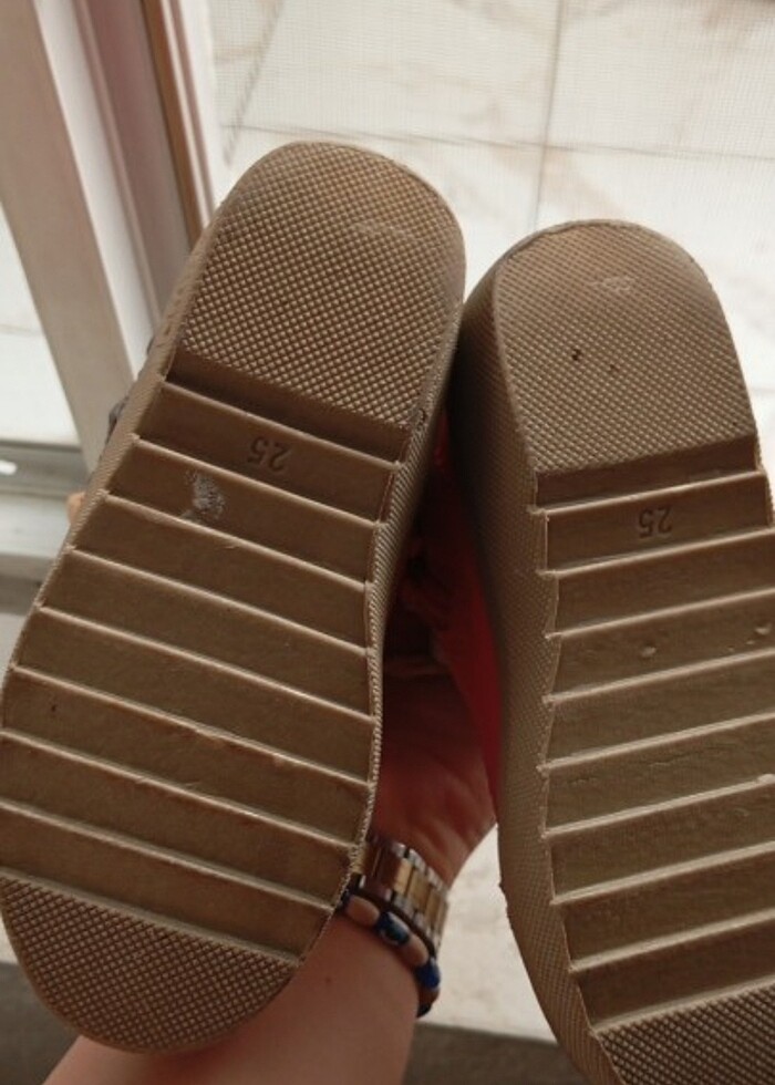 Kırmızı bot - Görsel 4