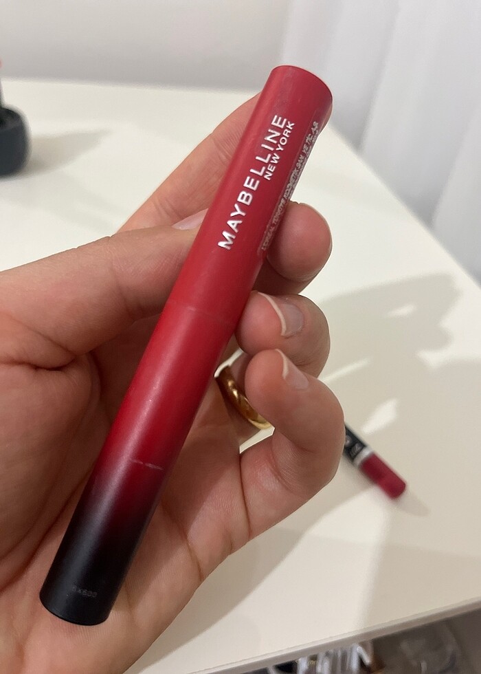 Kırmızı ruj - Görsel 2