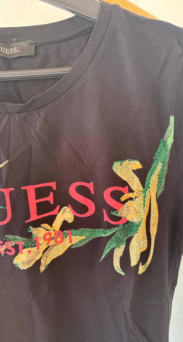 Guess Siyah Parlak Baskılı Kadın Tişört - Görsel 3