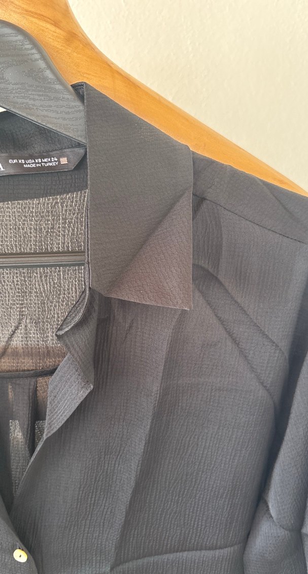 Siyah rahat kesim gömlek - Görsel 3