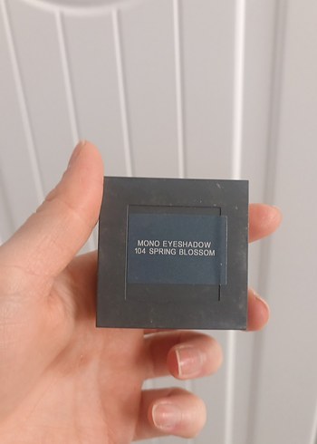 Alix Avien pembe ışıltılı tekli göz farı - Görsel 3