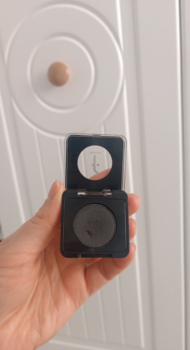 Flormar Siyah Tekli göz farı - Görsel 3