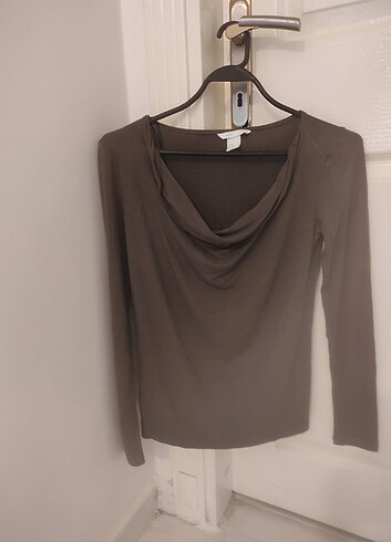 H&M BASIC T-SHIRT