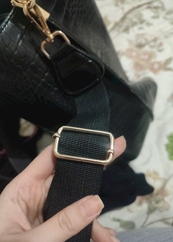 Krokodil Desenli Siyah Deri Kadın Çanta - Görsel 2