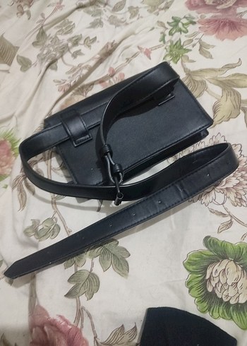 Bershka bel çantası - Görsel 2