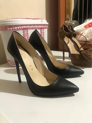 stiletto