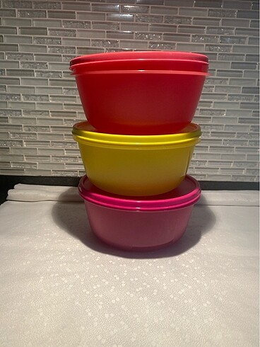 Tupperware 1,5 lt şeker kaplar